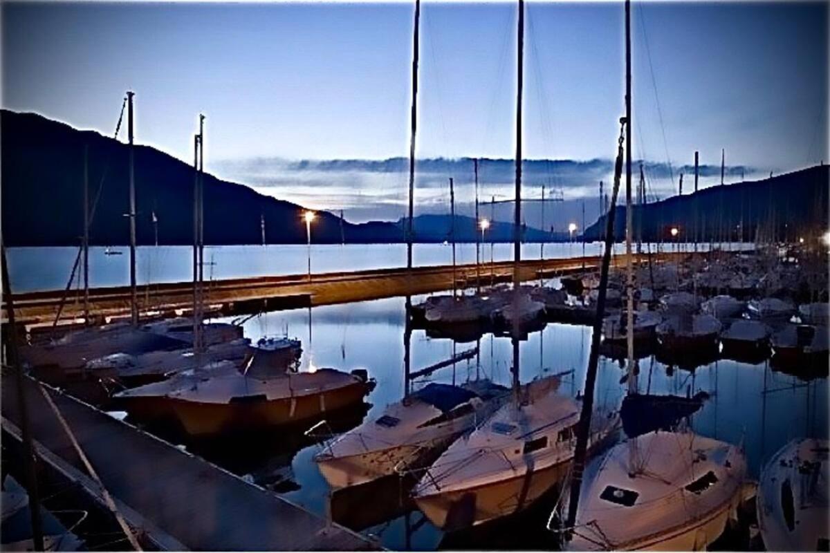 A La Marc'Quize Chambres D'Hotes, Petit Dejeuner Compris, Avec Piscine A Debordement En Exterieur, Bain Nordique A 38 Degres En Prestation Supplement Sur Reservation Horaire Anticipee 1 Place De Parking Gratuite Sur Place Mouxy Extérieur photo