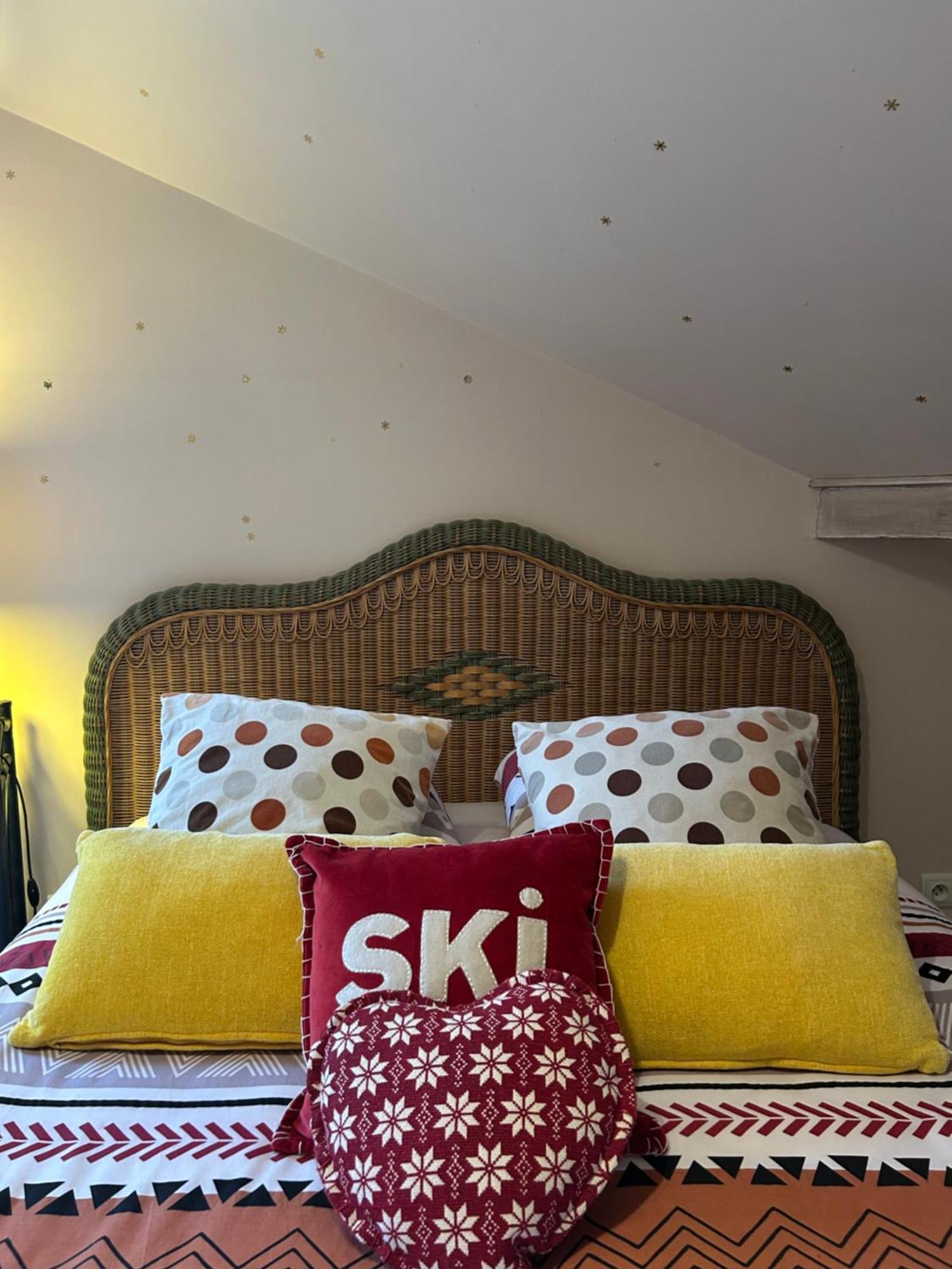 A La Marc'Quize Chambres D'Hotes, Petit Dejeuner Compris, Avec Piscine A Debordement En Exterieur, Bain Nordique A 38 Degres En Prestation Supplement Sur Reservation Horaire Anticipee 1 Place De Parking Gratuite Sur Place Mouxy Extérieur photo